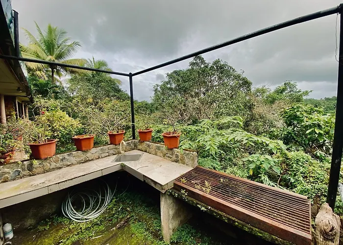 Casa Trinidad Resthouse *