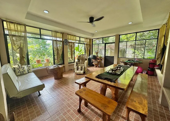 Casa Trinidad Resthouse Holiday home