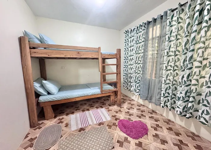 Casa Trinidad Resthouse * Tabogon